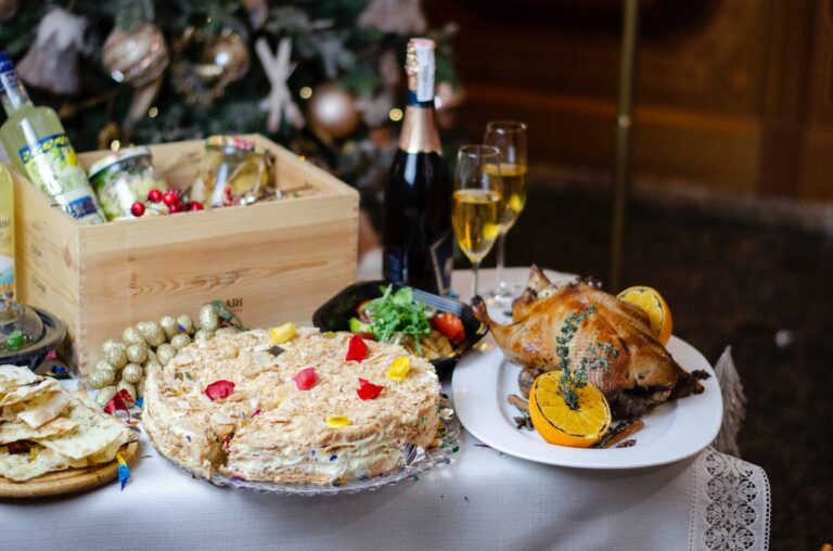 Де замовити страви до новорічного столу з доставкою у Львові?