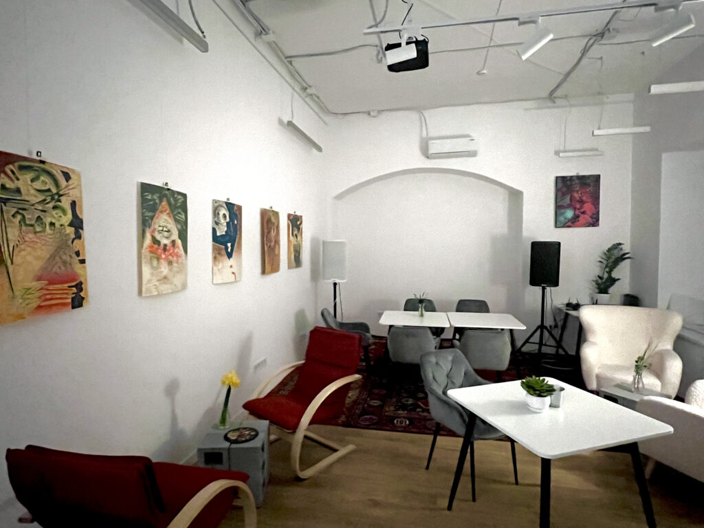 нові заклади