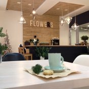 Flowers cafe