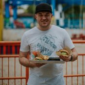 Farsch burger to go     Сезонне кафе