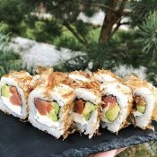 B&W Dragons Sushi