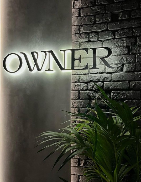 Owner Bar